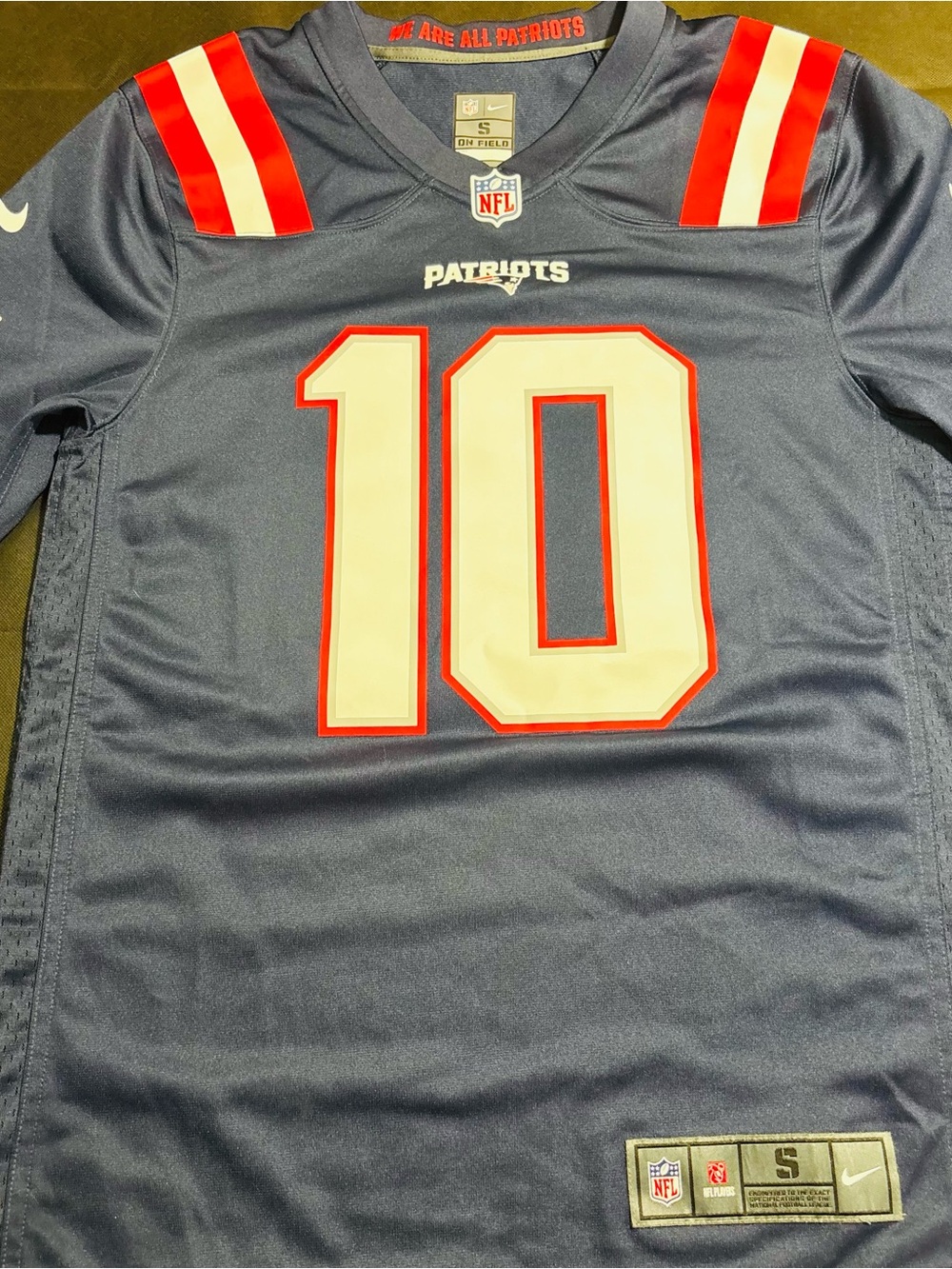Mac Jones #10 New England Patriots Jersey NFL Nike Small